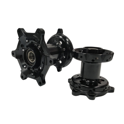 Centros de aleación CNC de motocicleta personalizados negros con máquina de tornos CNC y servicio OEM