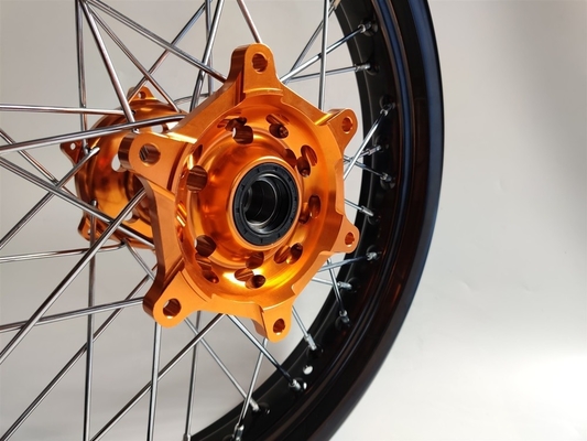 2.50-17 y 3.00x17 pulgadas de motocicleta de aleación de ruedas de espadas para SX250 diseño personalizado