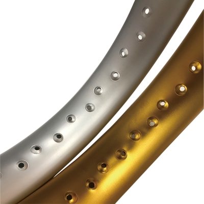 3.00 x 17 pulgadas de oro de aleación de la rueda del borde 7116 T6 Propósito Reemplazar / reparación